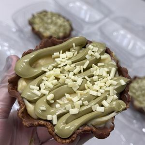 imagem do produto Cestinha Gourmet de ninho com creme de pistache 