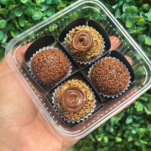 imagem do produto Quarteto de Brigadeiros Gourmet - Ferrero e Chocolate ao Leite 