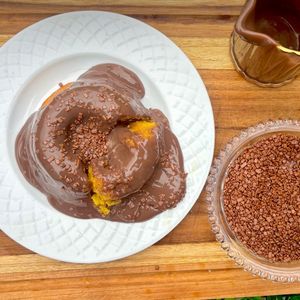 imagem do produto Mini Vulcão Cenoura com Chocolate 