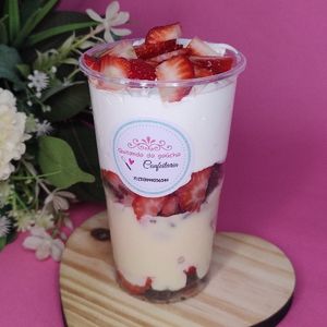 imagem do produto Copo Explosão de Morango