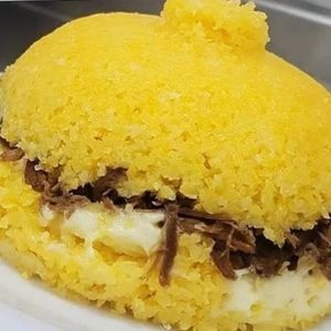 imagem do produto Cuscuz  com Charque e Queijo 