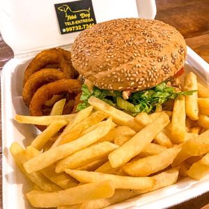 imagem do produto Combo (hambúrguer carne+fritas)