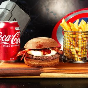 imagem do produto Combo: 1 Dom Venom + 1 Batata Frita P + 1 Refri Lata 350ml