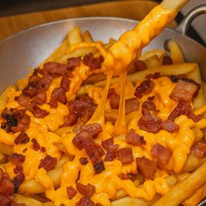 imagem do produto FRITAS COM CHEDDAR E BACON
