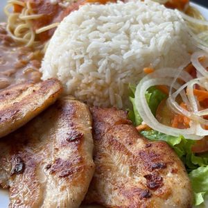 imagem do produto FILÉ DE FRANGO GRELHADO 