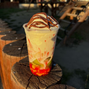 imagem do produto salada de fruta/ creme de ninho 