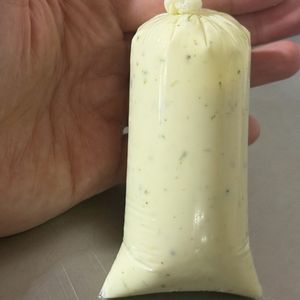 imagem do produto Saquinho de molho verde (aproximadamente100ml)