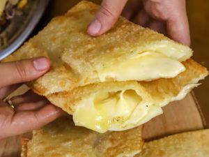 imagem do produto Pastel Cajazeiras (3 Queijos)