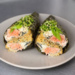 imagem do produto 2 TEMAKIS DE CARIOCA DE SALMÃO