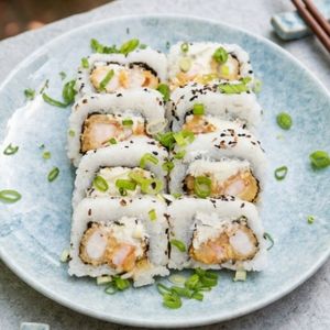imagem do produto 10 peças de Uramaki camarão crocante