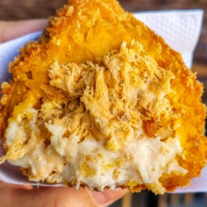 imagem do produto Coxinha de frango com requeijão