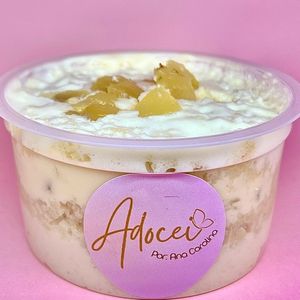 imagem do produto Bolo no Pote Abacaxi com Coco