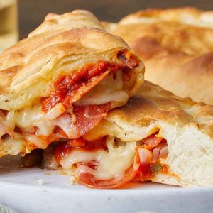 imagem do produto CALZONE MARGUERITA