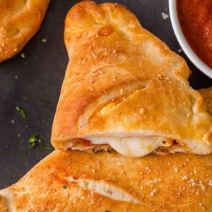 imagem do produto CALZONE PORTUGUESA