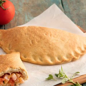 imagem do produto CALZONE FRANGO COM CATUPIRY E MILHO