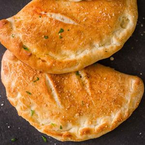 imagem do produto calzone MISTA