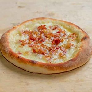 imagem do produto Esfiha de Bacon com calabresa