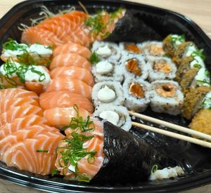 imagem do produto Combinado Hokkaidoo salmão 30 peças