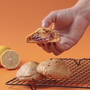 imagem do produto Cookie de Limão Siciliano com Mirtilo 