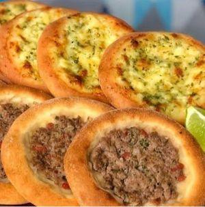 imagem do produto 12 mini Esfirras Carne aberta