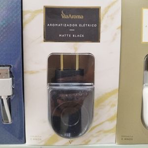 imagem do produto AROMATIZADOR ELÉTRICO MATTE BLACK VIA AROMA
