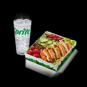 imagem do produto Salada Mix com Crispy Chicken + Bebida