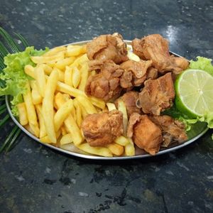 imagem do produto Frango a passarinho/ batata