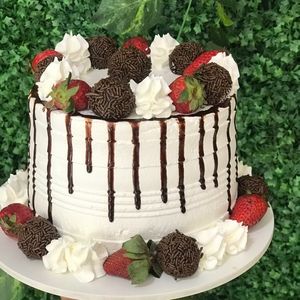 imagem do produto Torta 20 pessoas com 3 camadas de recheio 