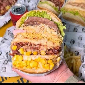 imagem do produto  XIS- TUDO PRENSADÃO