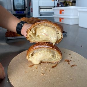 imagem do produto Croissant paçoca 