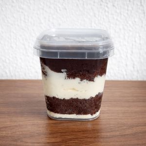 imagem do produto 🍫 Bolo no Pote – Maracujá com chocolate 