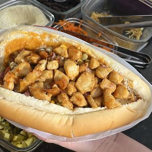 imagem do produto Dog de frango + 2 salsichas  