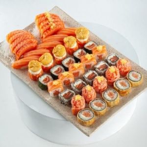 imagem do produto Combinado salmão 45 peças .
