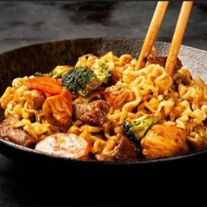 imagem do produto Yakisoba Misto N°2 Grande.