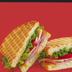 imagem do produto Misto com salada 