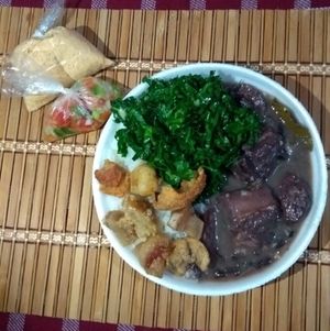 imagem do produto Feijoada Junta - Serve 1 pessoa