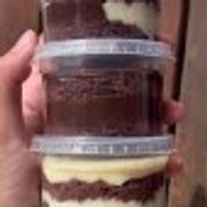 imagem do produto Bolo no pote sabor brigadeiro 145ml