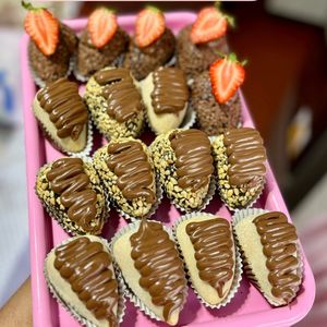 imagem do produto Coxinha de morango chocolate 