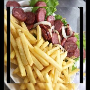 imagem do produto Batata cheddar com calabresa acebolada 😃