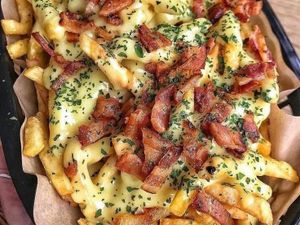 imagem do produto Batata Turbinada bacon/creme de queijo.