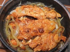 imagem do produto Peito de frango acebolado