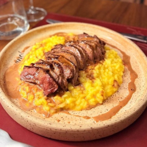 imagem do produto Filé com risoto de açafrão