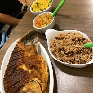 imagem do produto Peixe frito na hora completo