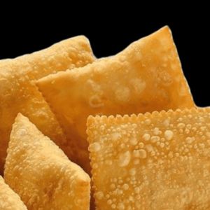imagem do produto Pastel de frango c/cheddar