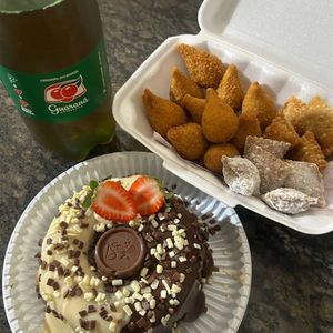 imagem do produto Caseirinho 500g+ 20 salgados e 1 refrigerante