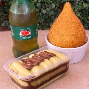 imagem do produto Pavê + coxão frango e refrigerante