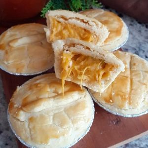 imagem do produto Empada de frango com requeijão