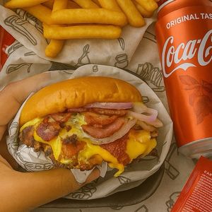 imagem do produto Smash 1.0 + batata p + Refrigerante lata  