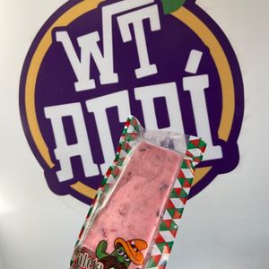 imagem do produto PALETA morango/leite condensado 