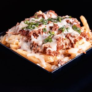 imagem do produto Batata frita com costelinha desfiada e muçarela 